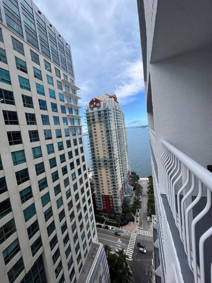 Studios In Brickell With Pool, Gym, Free Parking And Game Room Маями Екстериор снимка