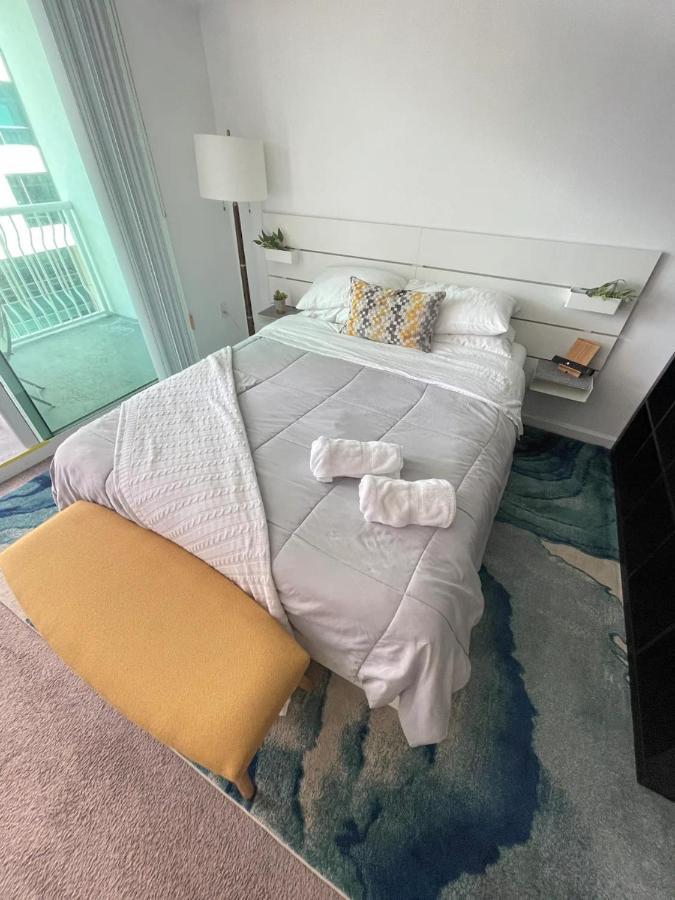 Studios In Brickell With Pool, Gym, Free Parking And Game Room Маями Екстериор снимка